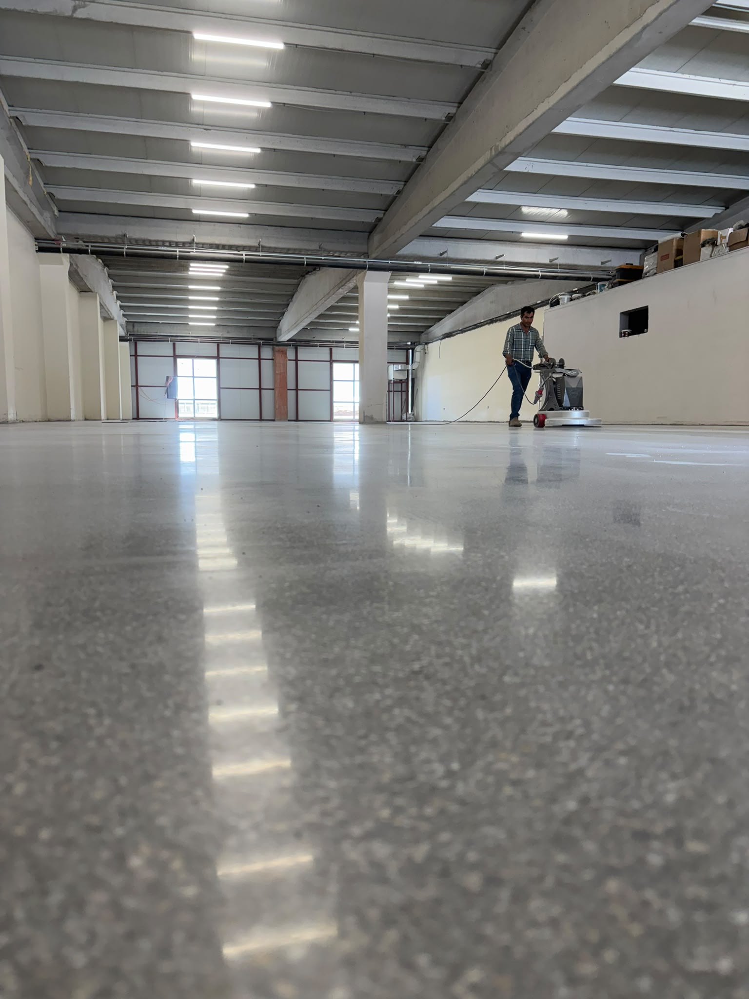 Mettaş – Beton Silim Parlatma — sonrası